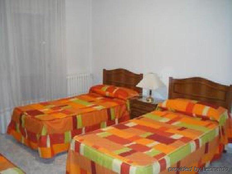 Hostal Uria Σαλαμάνκα Εξωτερικό φωτογραφία