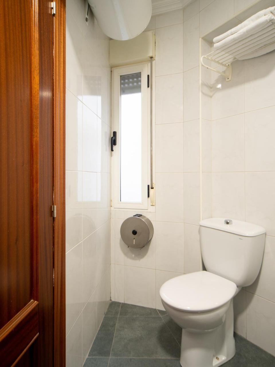 Hostal Uria Σαλαμάνκα Εξωτερικό φωτογραφία