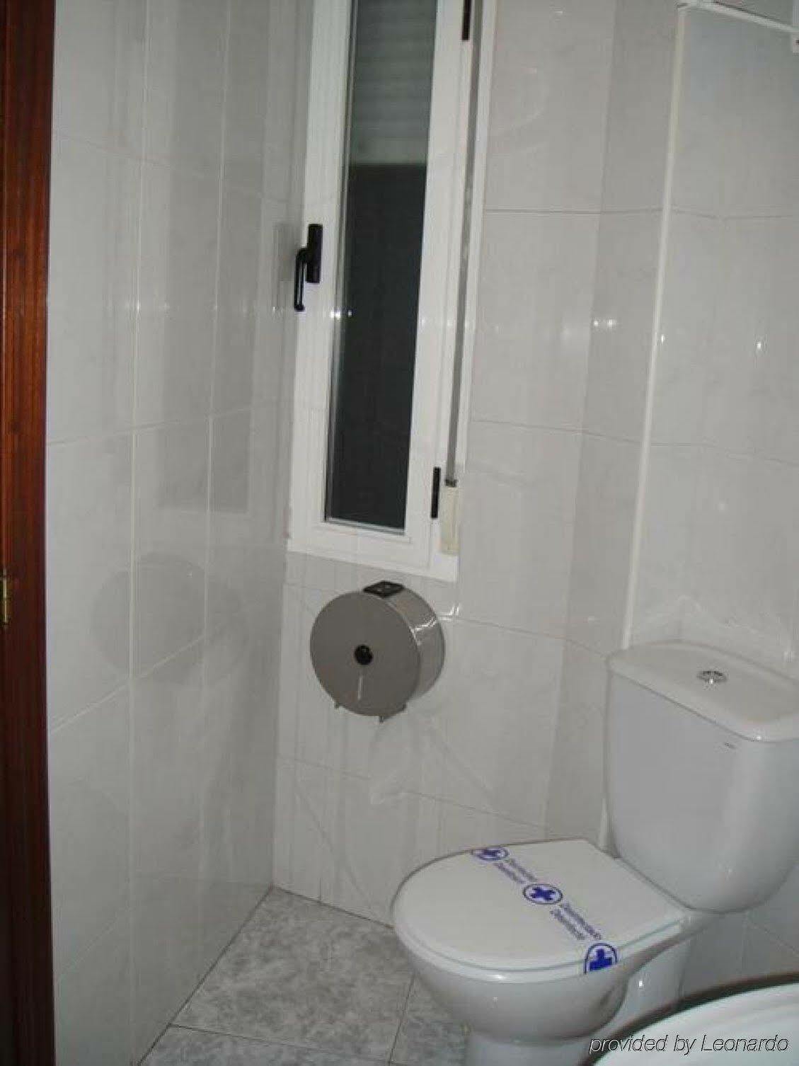 Hostal Uria Σαλαμάνκα Εξωτερικό φωτογραφία