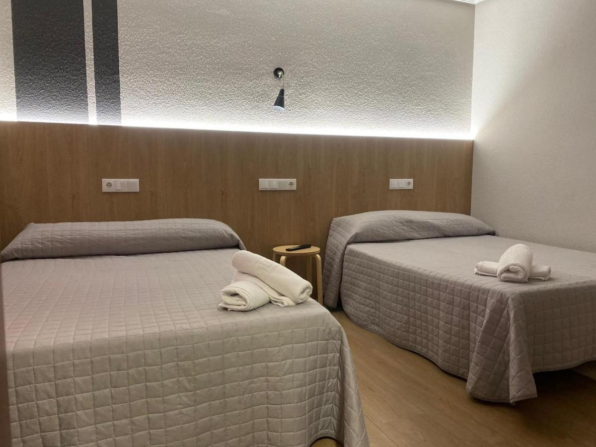Hostal Uria Σαλαμάνκα Εξωτερικό φωτογραφία